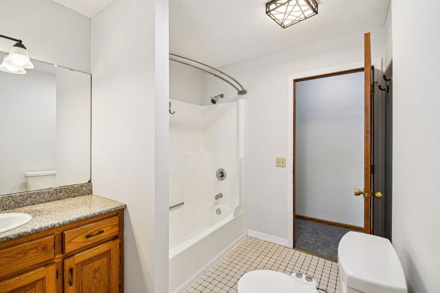 13329 Poppy Street NW, Andover, MN 55304