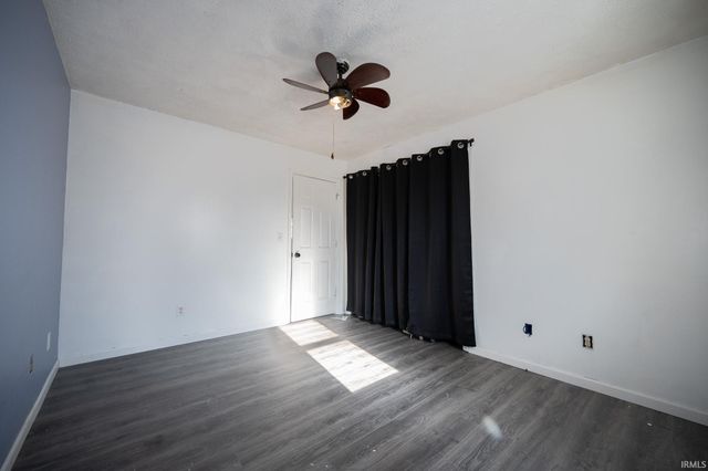 1304 S Shipley Street, Muncie, IN 47302