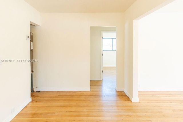 415 E 52nd St, Hialeah, FL 33013