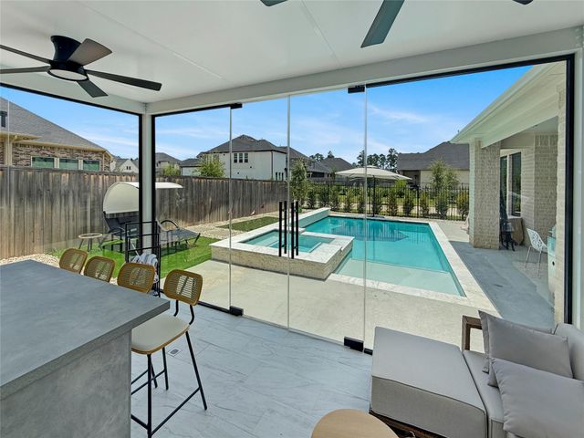 26918 Swanborough Road, Spring, TX 77389