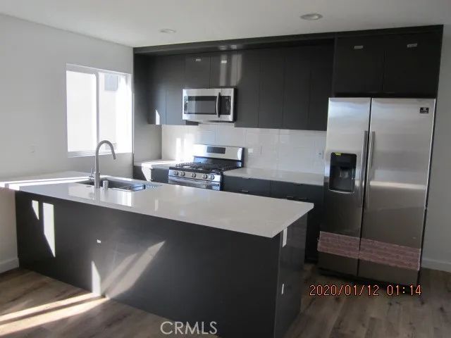 14126 Sylvan Street, Van Nuys, CA 91401