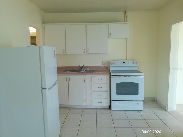 1111 CYPRESS GARDENS BOULEVARD SE 12, Winter Haven, FL 33880