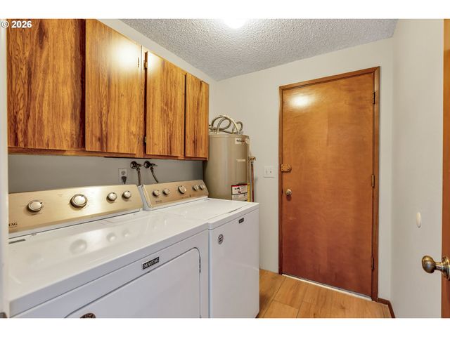 10220 Sw PASTERN Pl, Beaverton, OR 97008