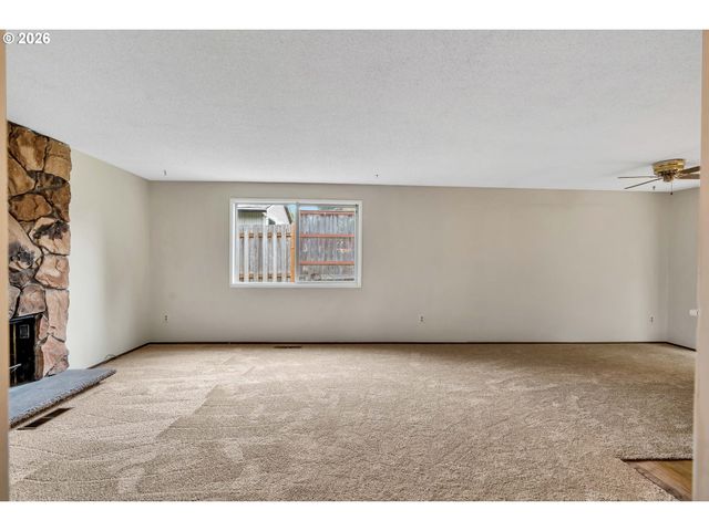 10220 Sw PASTERN Pl, Beaverton, OR 97008