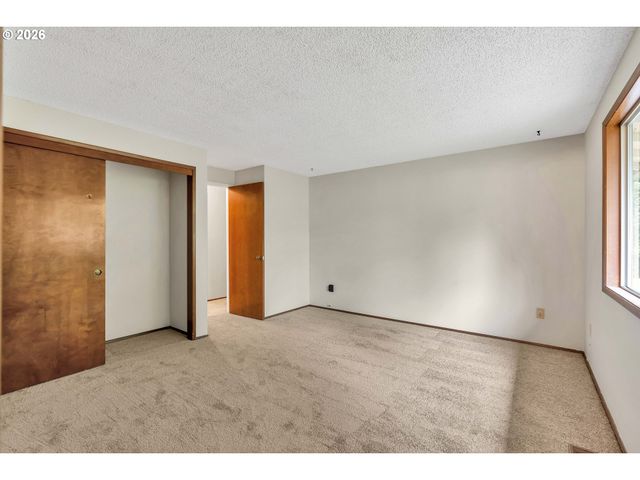 10220 Sw PASTERN Pl, Beaverton, OR 97008