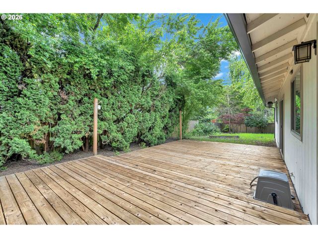 10220 Sw PASTERN Pl, Beaverton, OR 97008
