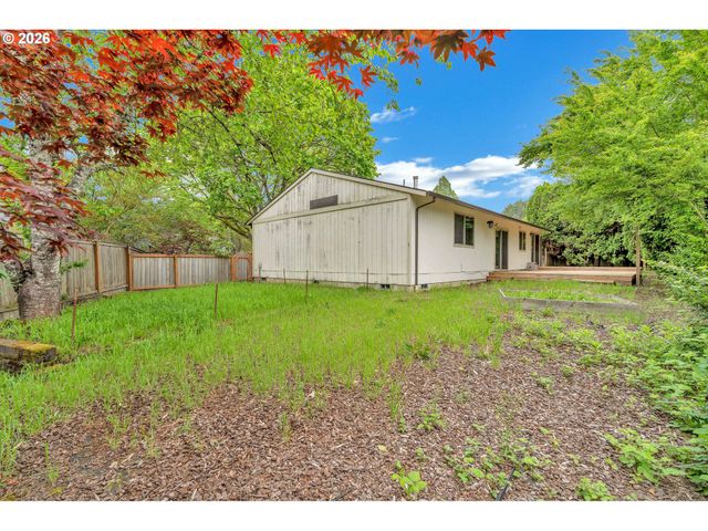 10220 Sw PASTERN Pl, Beaverton, OR 97008