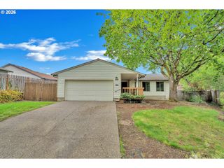 10220 Sw PASTERN Pl, Beaverton, OR 97008