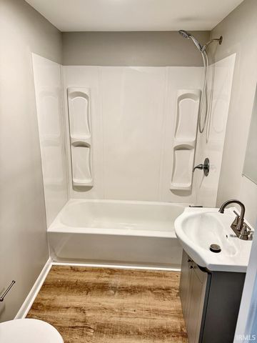 2108 S Grant Street, Muncie, IN 47302