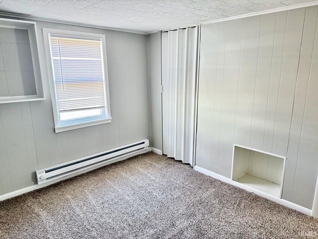 2108 S Grant Street, Muncie, IN 47302