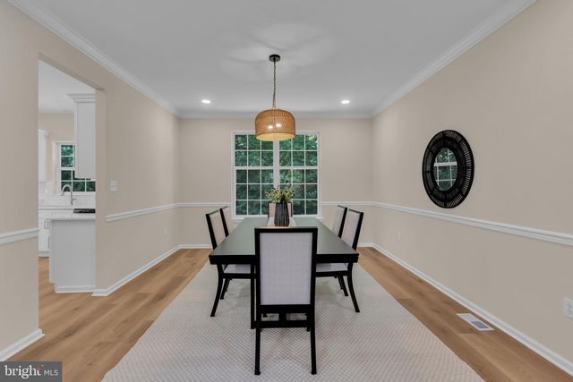 19 SUNFLOWER CIR, Burlington, NJ 08016