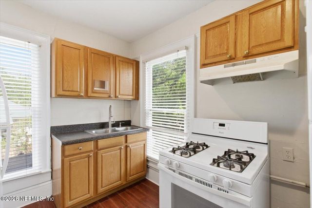 2837 LYDIA Street, Jacksonville, FL 32205