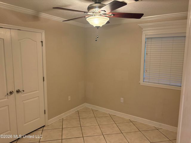 205 Barbara Circle, Ocean Springs, MS 39564