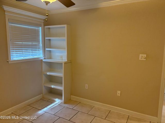 205 Barbara Circle, Ocean Springs, MS 39564