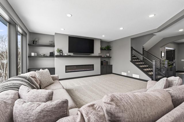 12138 280th Avenue NW, Zimmerman, MN 55398