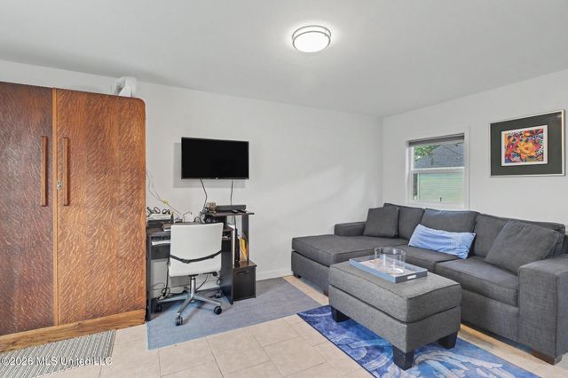 178 Keesler Circle, Biloxi, MS 39530