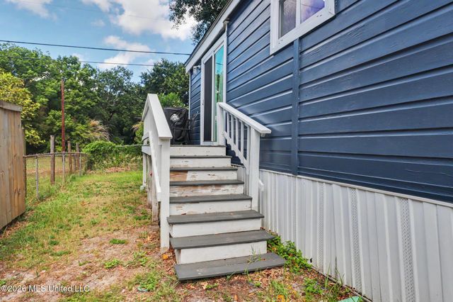 178 Keesler Circle, Biloxi, MS 39530