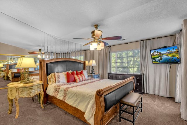 476 Evergreen Ash, Palm Desert, CA 92211