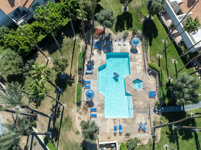 476 Evergreen Ash, Palm Desert, CA 92211