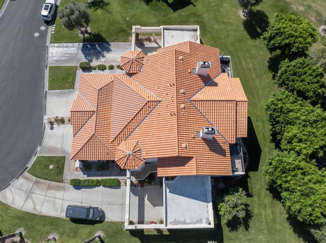 476 Evergreen Ash, Palm Desert, CA 92211