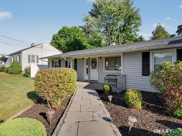 277 Indian Field Road, Bridgeport, CT 06606