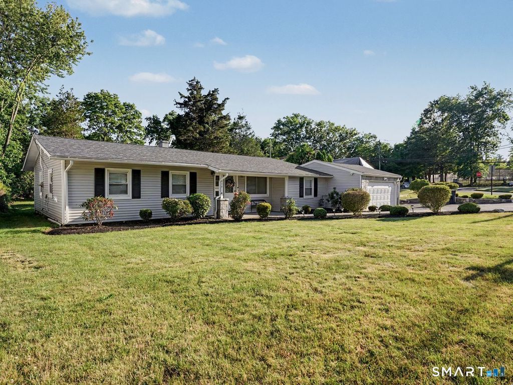 277 Indian Field Road, Bridgeport, CT 06606