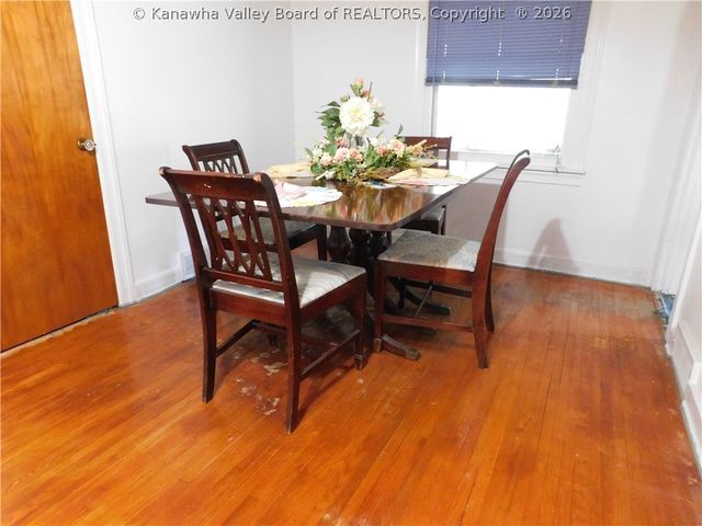 1613 Woodbine Avenue, Charleston, WV 25071