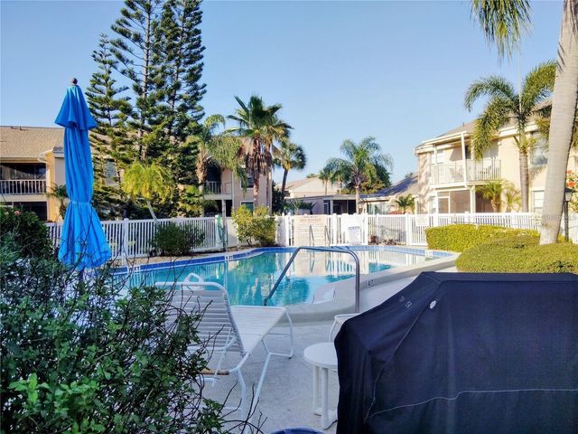 6328 7TH AVENUE W 6328, Bradenton, FL 34209