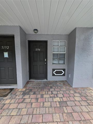 5194 SUNRIDGE PALMS DRIVE, Tampa, FL 33617