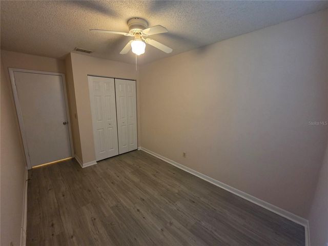 5194 SUNRIDGE PALMS DRIVE, Tampa, FL 33617