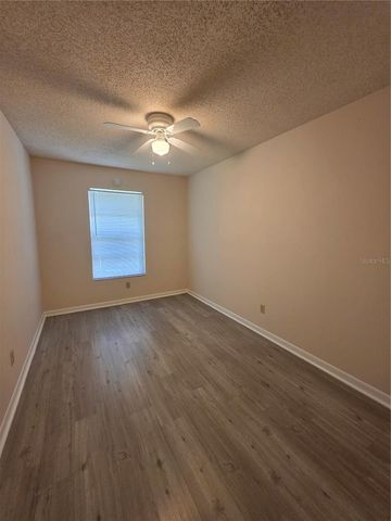 5194 SUNRIDGE PALMS DRIVE, Tampa, FL 33617