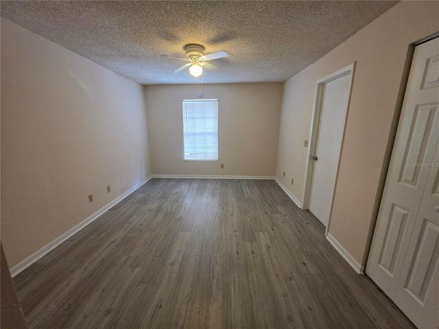 5194 SUNRIDGE PALMS DRIVE, Tampa, FL 33617