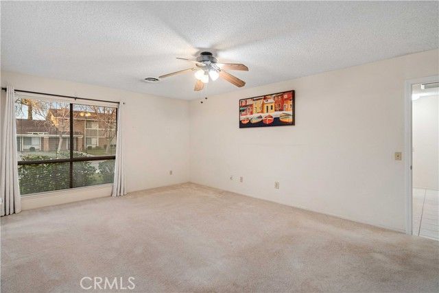 2904 W J4 Avenue, Lancaster, CA 93536