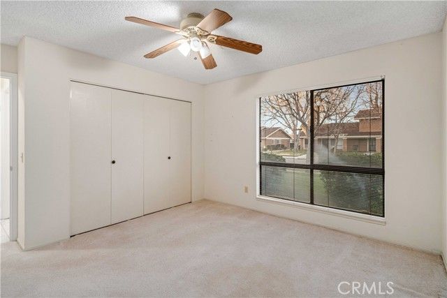 2904 W J4 Avenue, Lancaster, CA 93536