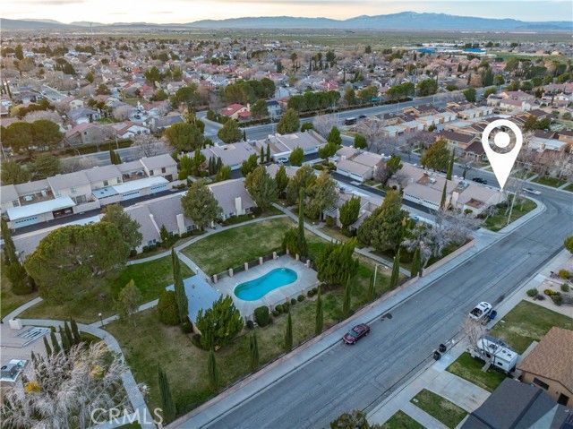 2904 W J4 Avenue, Lancaster, CA 93536