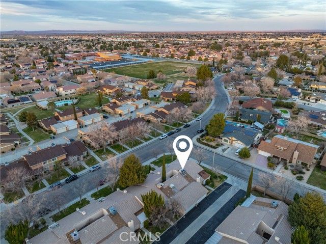 2904 W J4 Avenue, Lancaster, CA 93536