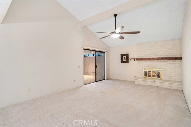 2904 W J4 Avenue, Lancaster, CA 93536