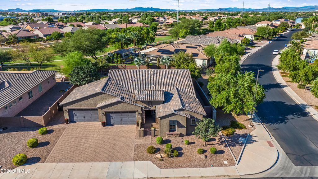 3270 E Azalea Drive, Chandler, AZ 85286 — exterior