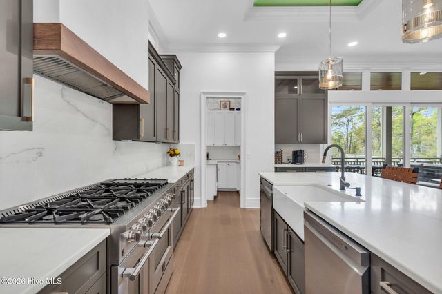 9102 River Road, Wilmington, NC 28412