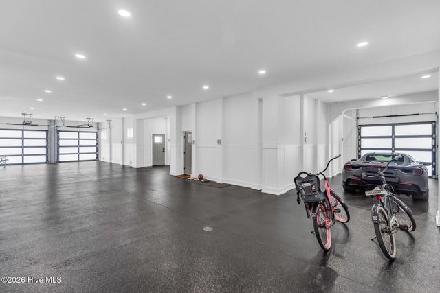 9102 River Road, Wilmington, NC 28412