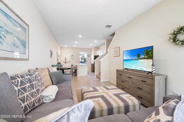 94 RED HOUSE Circle, St. Augustine, FL 32084