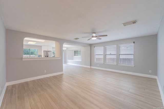 6239 Donely Pl, San Antonio, TX 78247