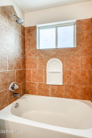 5481 FRANCISCO ROQUE Drive, El Paso, TX 79934