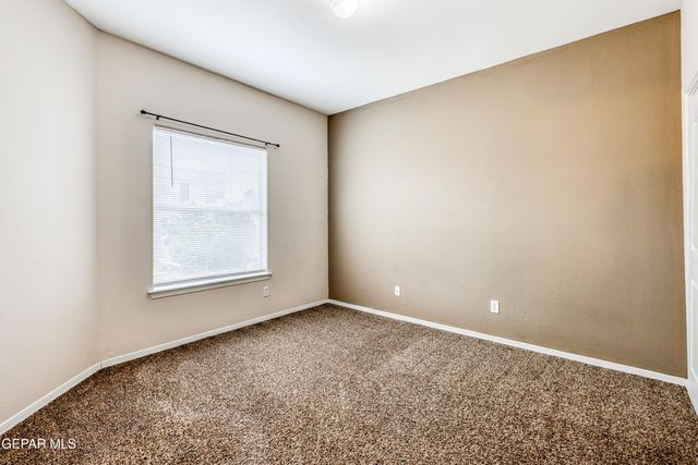 5481 FRANCISCO ROQUE Drive, El Paso, TX 79934