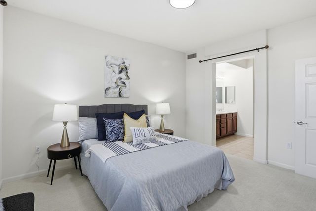 800 S Abel Street 100, Milpitas, CA 95035