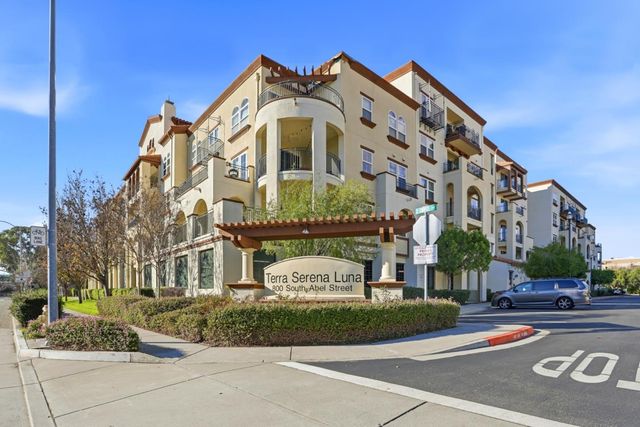 800 S Abel Street 100, Milpitas, CA 95035