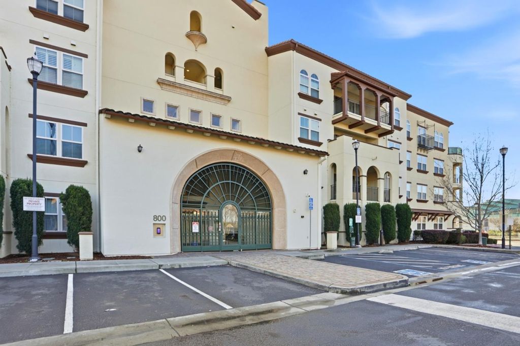 800 S Abel Street 100, Milpitas, CA 95035