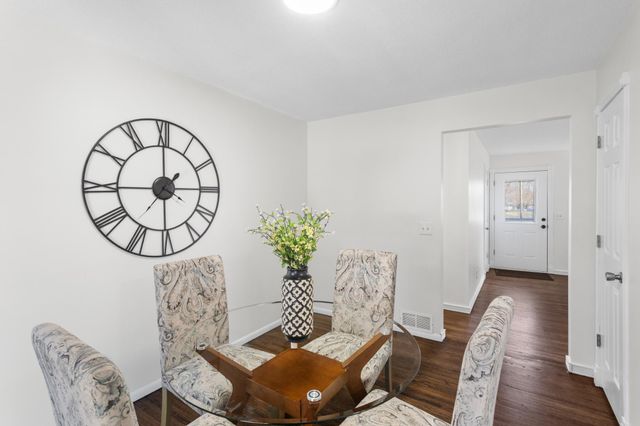 6109 Sumter Avenue N, New Hope, MN 55428