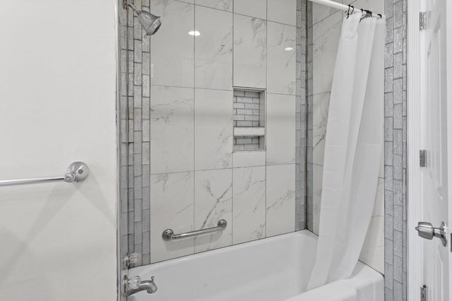 6109 Sumter Avenue N, New Hope, MN 55428