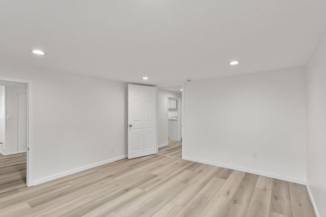 6109 Sumter Avenue N, New Hope, MN 55428